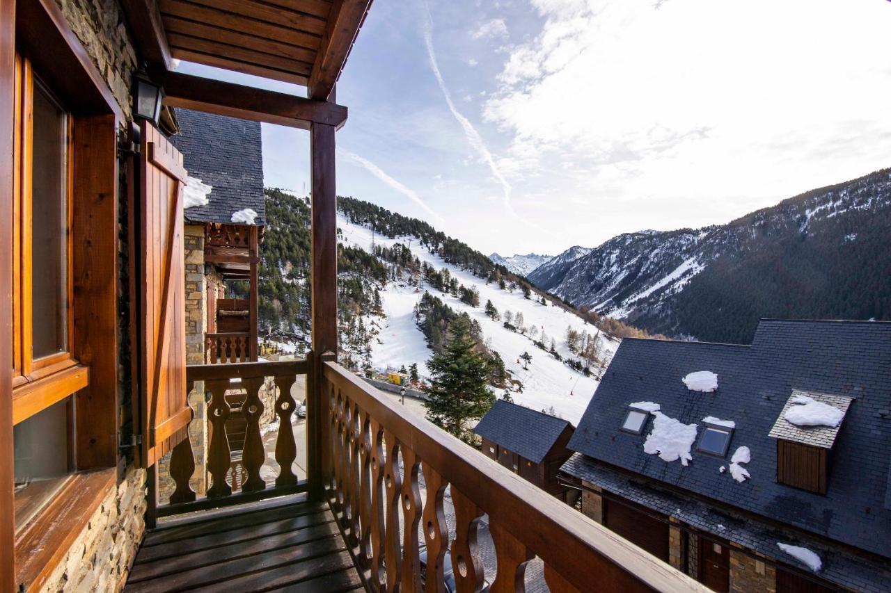 Appartamento Egua De Alma De Nieve Baqueira Beret Esterno foto